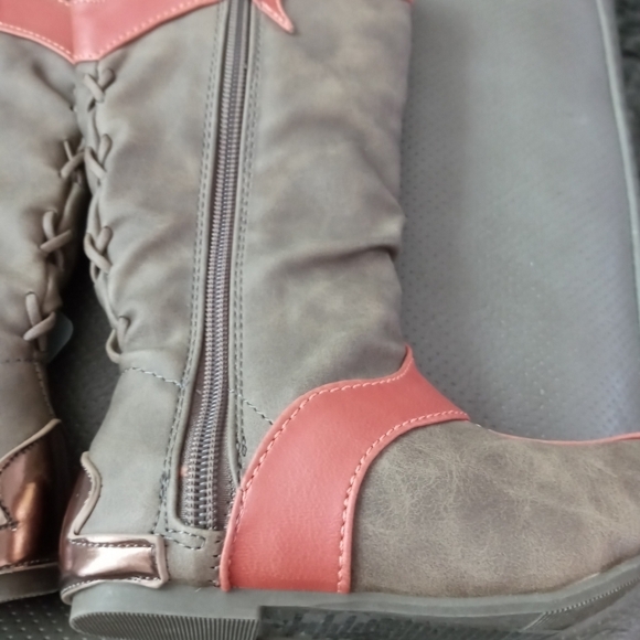 Disney store Raya Girls dress boots size 7 - Picture 3 of 9